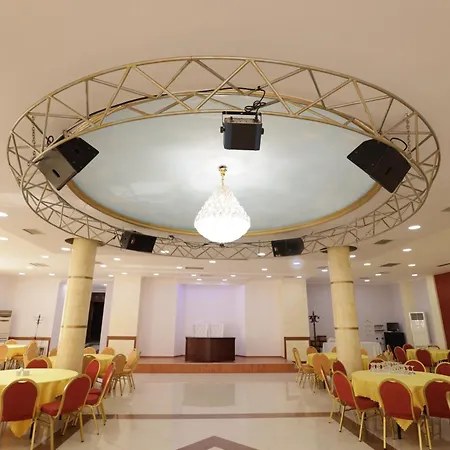 Mema 4* Tirana