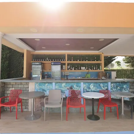 Serenata Korcare Resort 4* Mirash
