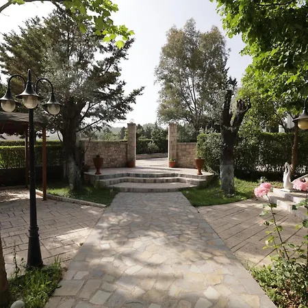 Mema Hotel Tirana