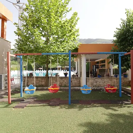 Mema 4* Tirana