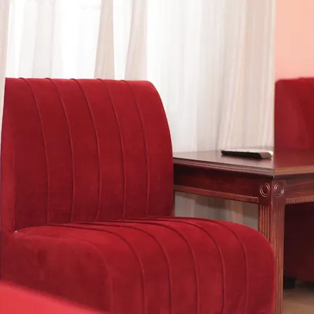 Hotel Serenata Korcare Resort