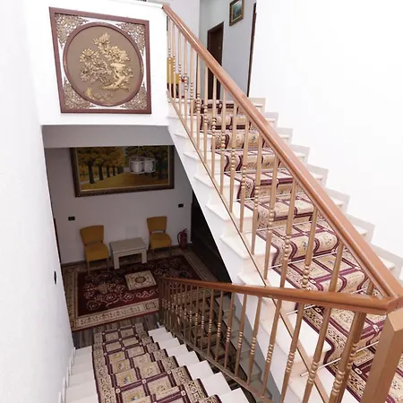 Hotel Mema