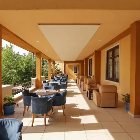 Serenata Korcare Resort 4* Mirash