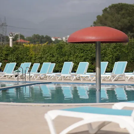 Serenata Korcare Resort Hotel 4*