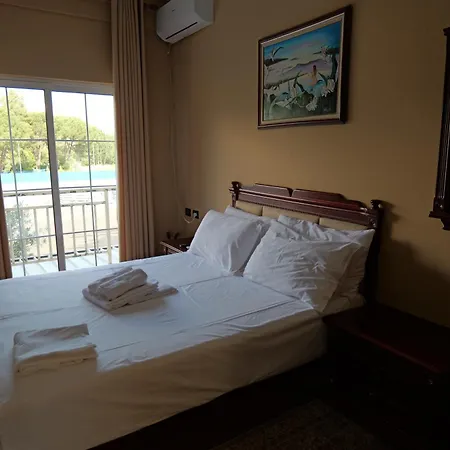 Serenata Korcare Hotel